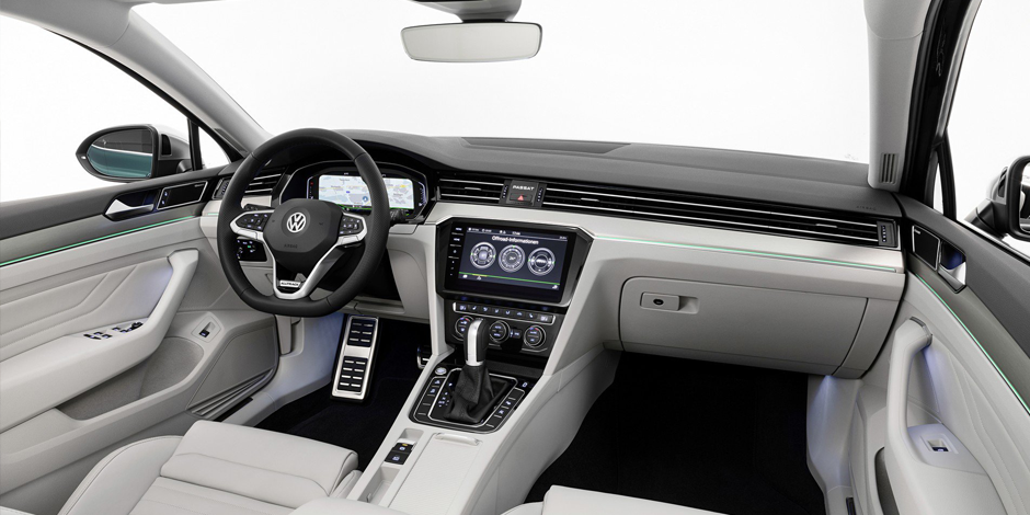Volkswagen Passat (Elegance)